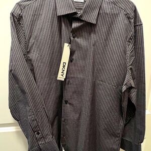 DKNY Men’s dress shirt NEW